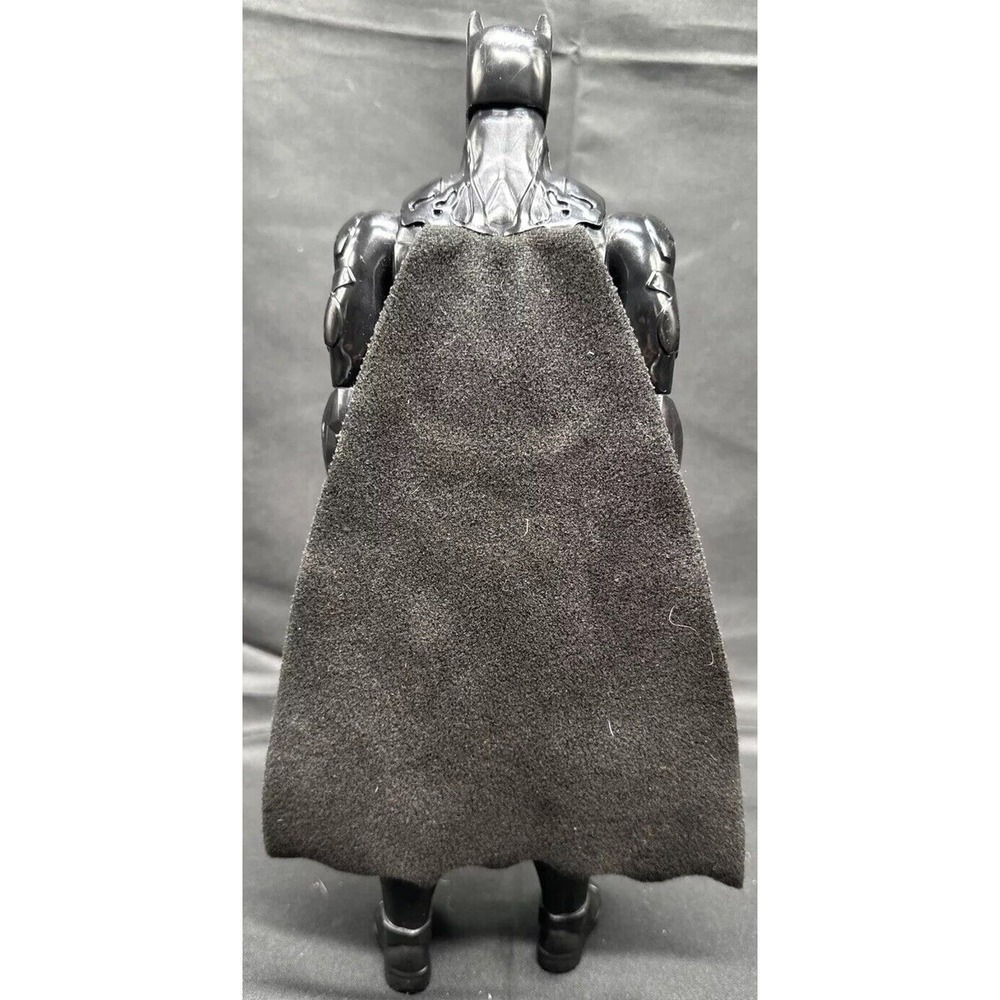 Mattel DC Comics Batman Justice League 12 inch Action Figure with Cape - Picture 5 of 8
